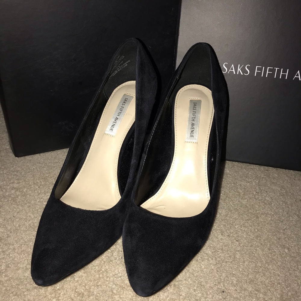 SAKS FIFTH AVENUE HEELS